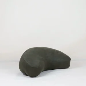 Fuzen_en_Lin_Vert_Zaity.webpv1766599258 Coussin de Méditation Demi-Lune en Lin - Fuzen en Lin Vert Zaity