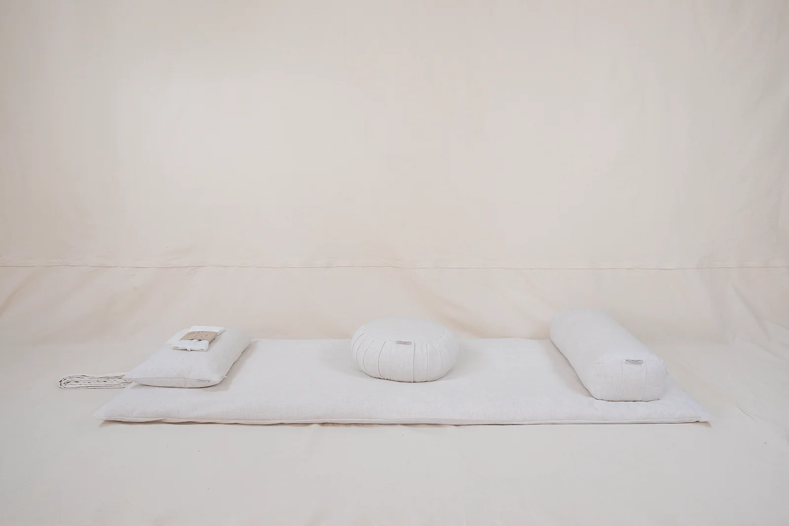 Bundle Futon de Méditation – Ensemble complet en lin naturel écru – Image 2