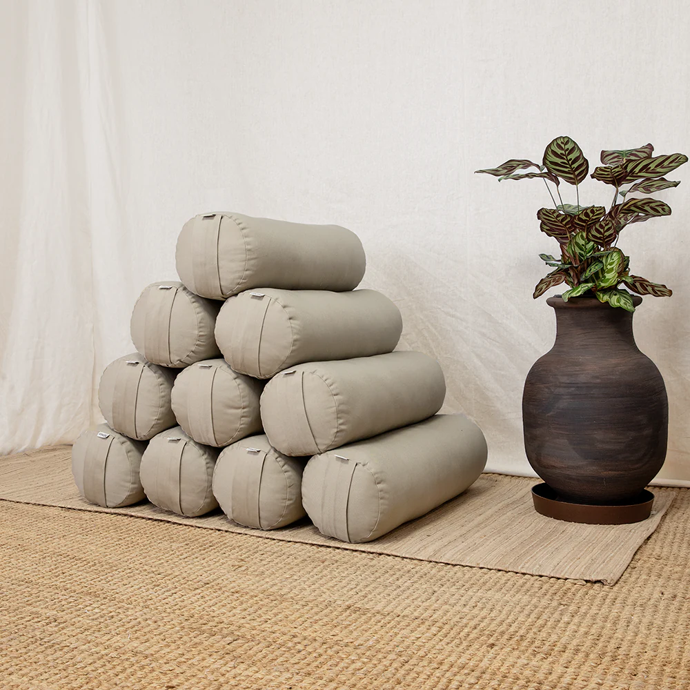 Bolsters de Yoga pour Professionnels – Cylindriques & Rectangulaires